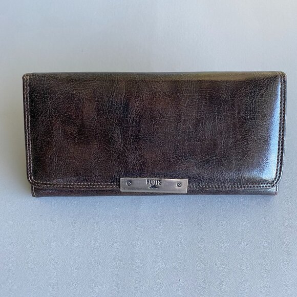 Roots Vergan Leather Brown Slim Women's Wallet - Picture 1 of 9
